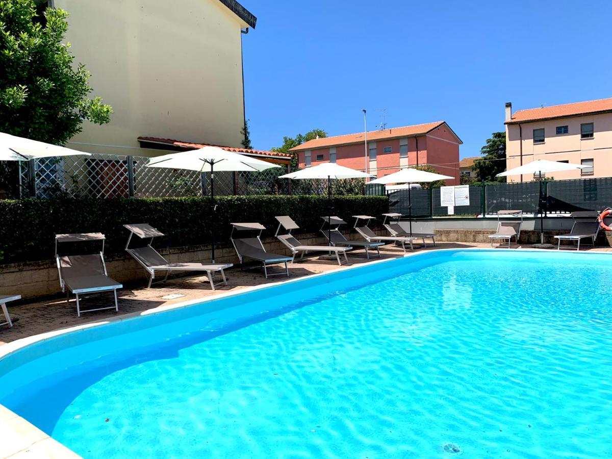 Residenza L'Ulivo Villa อัลเบเรเซ ภายนอก รูปภาพ